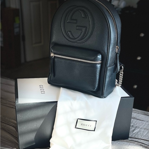 Soho Chain Backpack Leather - Excellent Condition *NEW* - Picture 4 of 10